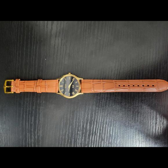 🔥NEW Seiko Slim Quartz Men's 34mm Watch Silver GORGEOUS - Picture 2 of 4